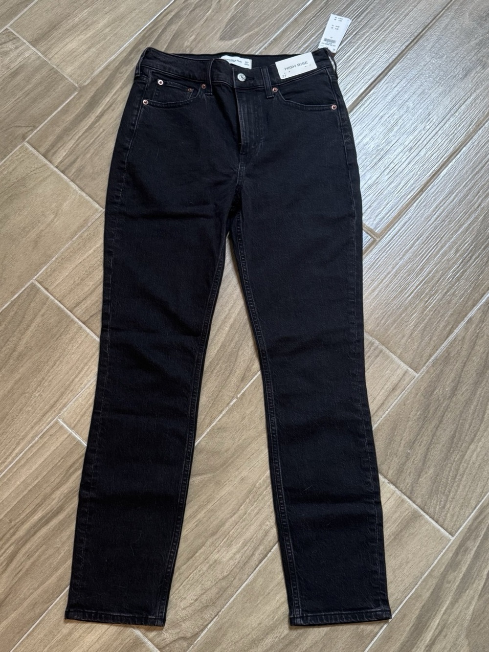 A&F High Rise Skinny Jean NWT